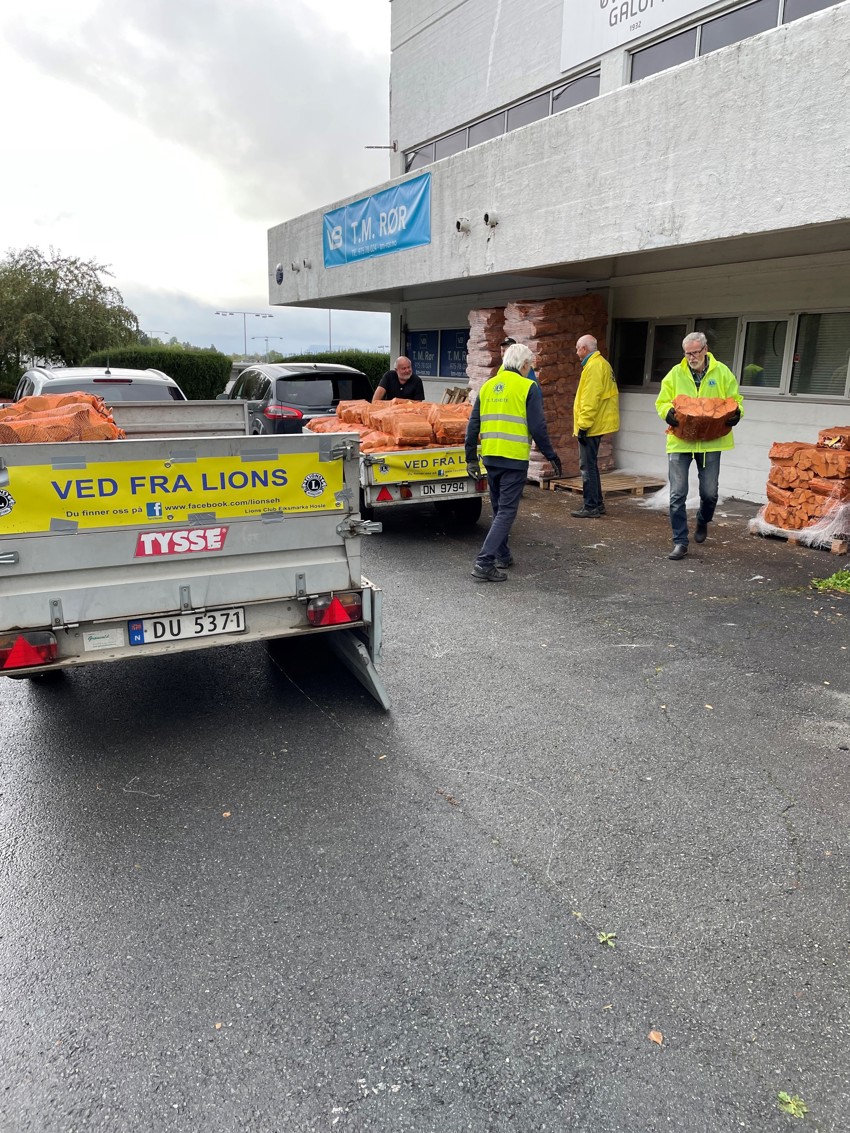 Vedsalg høsten 2025