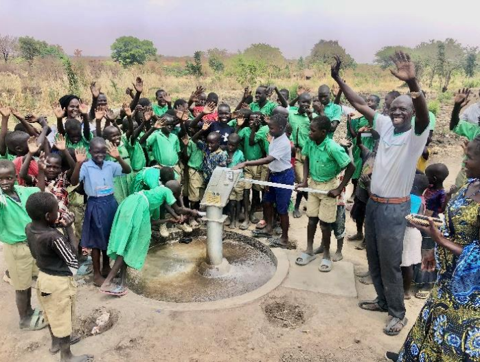 Artikkelbilde til artikkelen Brønnboring i Uganda